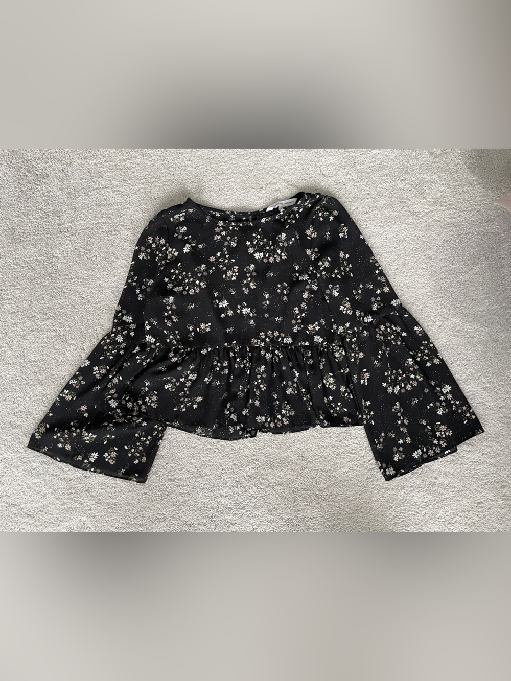 Black Floral Peplum Long-Sleeve Boho Top